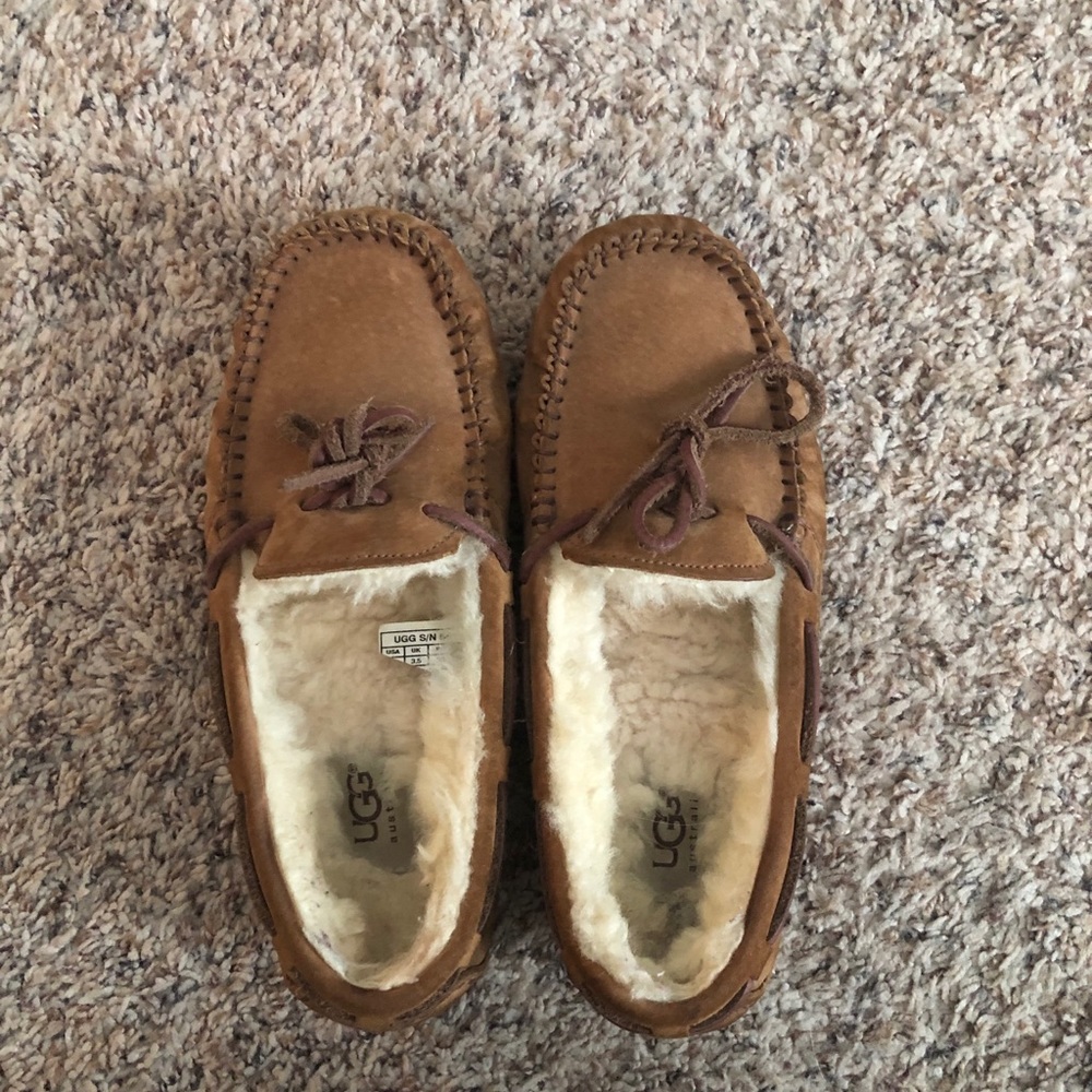 Women’s UGG moccasin slippers
